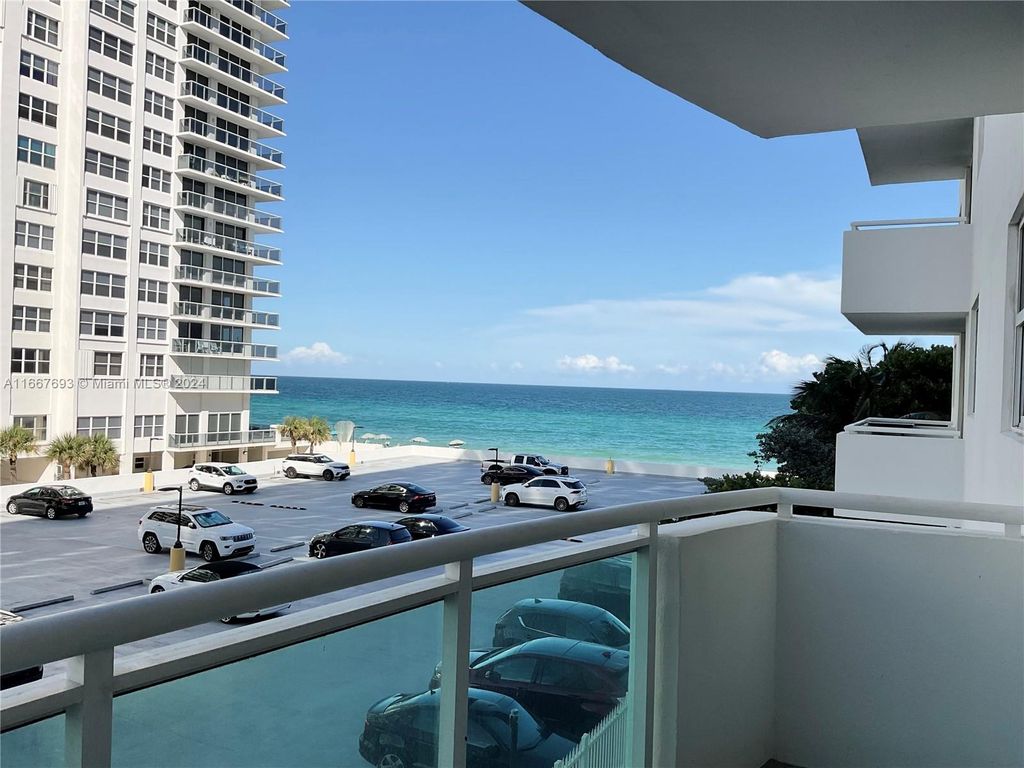 Photo of 3001 S Ocean Dr #307, Hollywood, FL 33019 (MLS # A11667693)