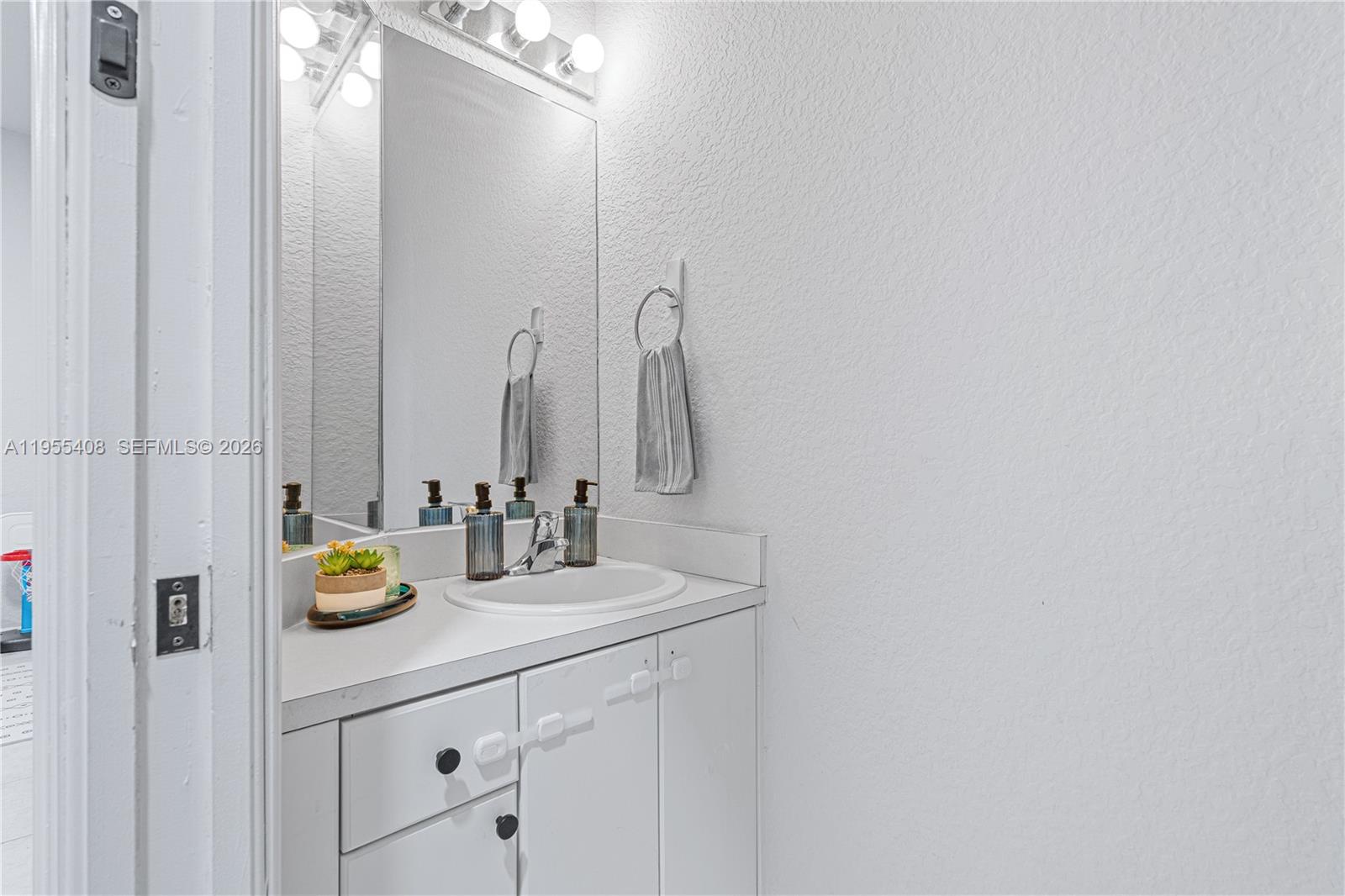 TOWNGATE NORTH - Residential