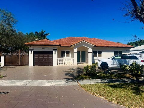 8899 NW 176th Ln Hialeah FL 33018