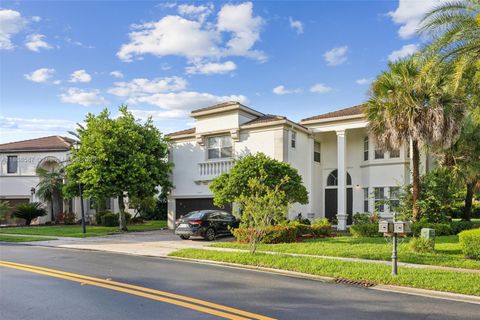 Photo of 17098 SW 16th St, Pembroke Pines, FL 33027 (MLS # A11868587)