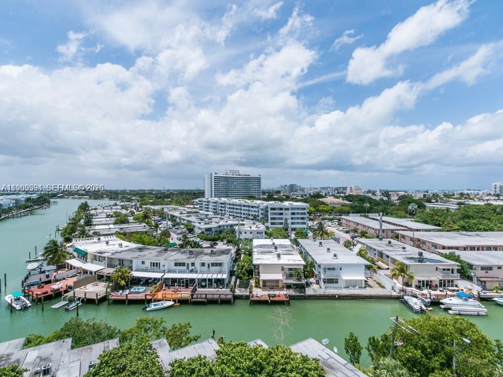 FOUNTAIN TOWERS CONDO - Residential