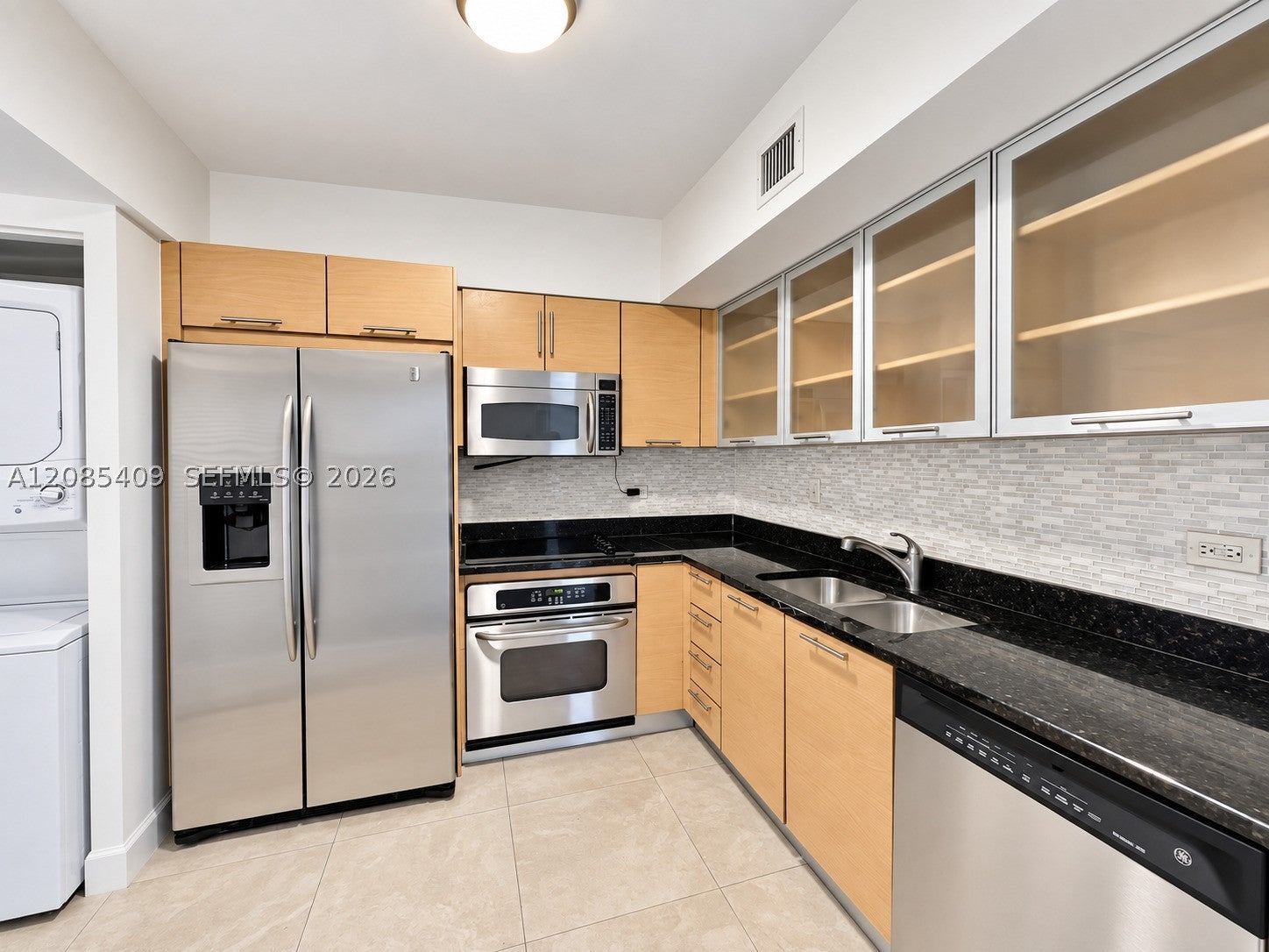 31 SE 5th St 2808