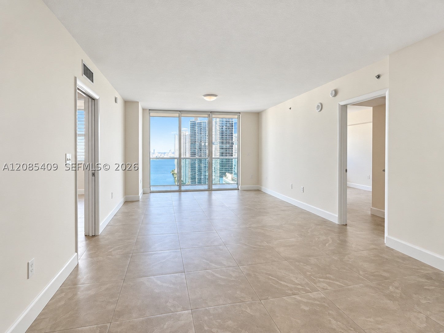 31 SE 5th St 2808