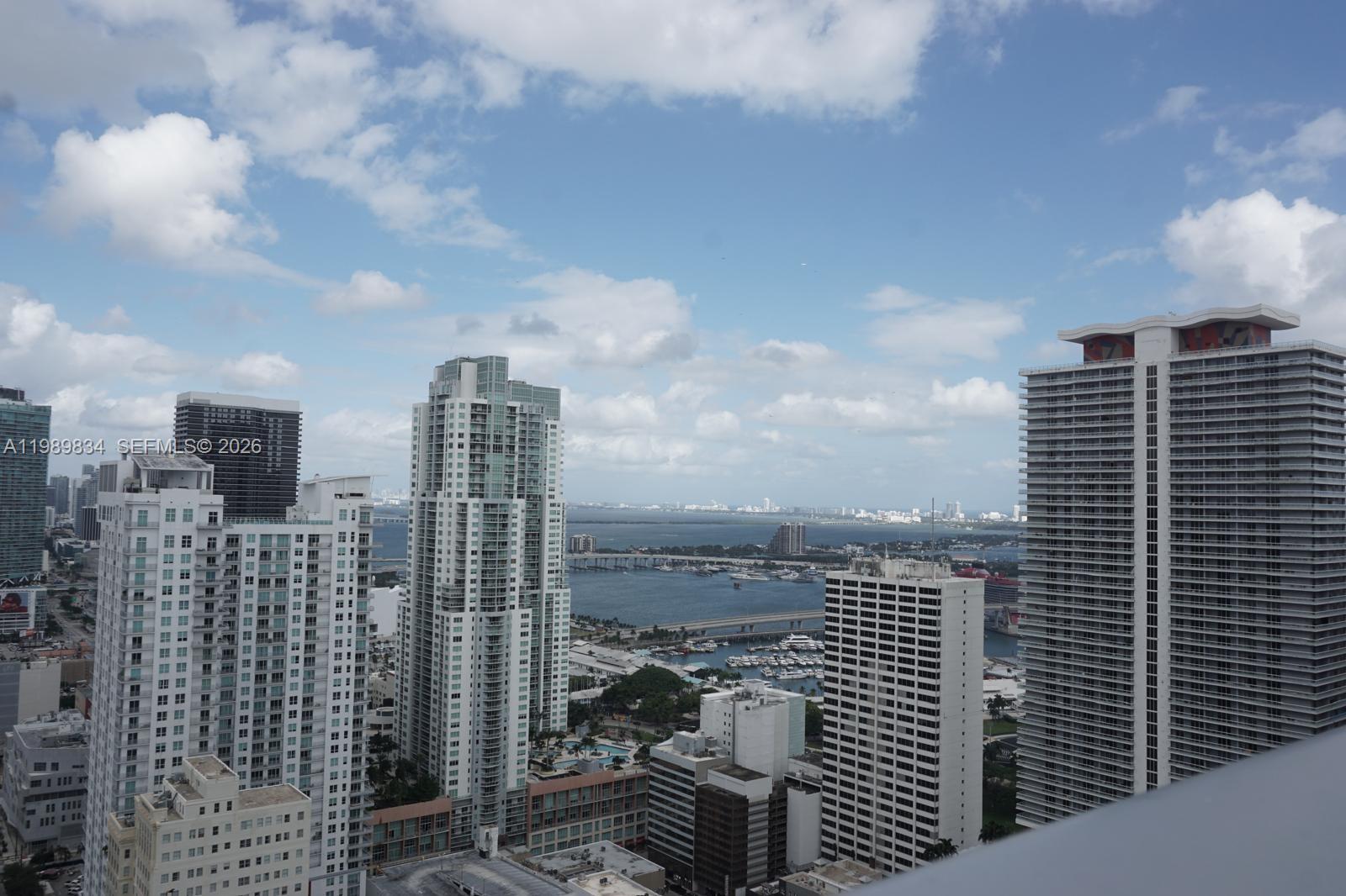 CENTRO CONDO - Residential Lease