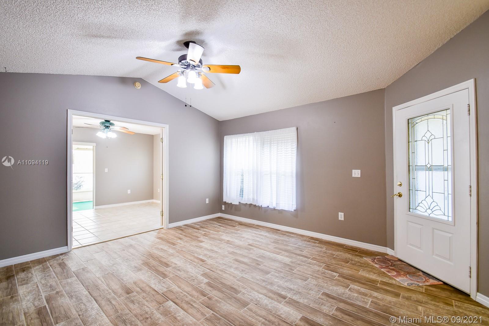 LAKE MARION VILLAS - Residential Lease