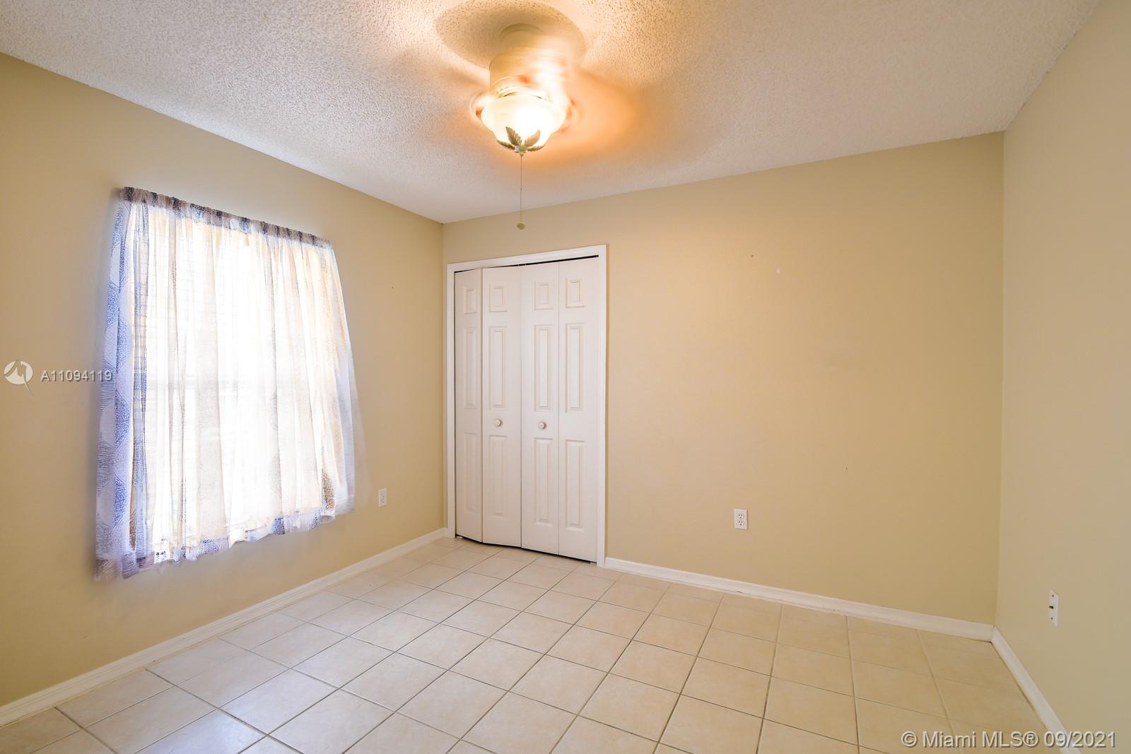 LAKE MARION VILLAS - Residential Lease