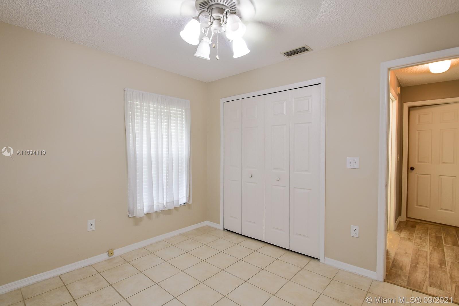 LAKE MARION VILLAS - Residential Lease