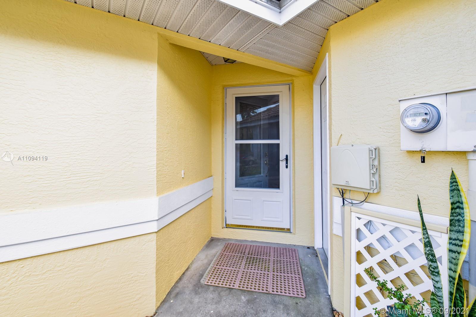 LAKE MARION VILLAS - Residential Lease