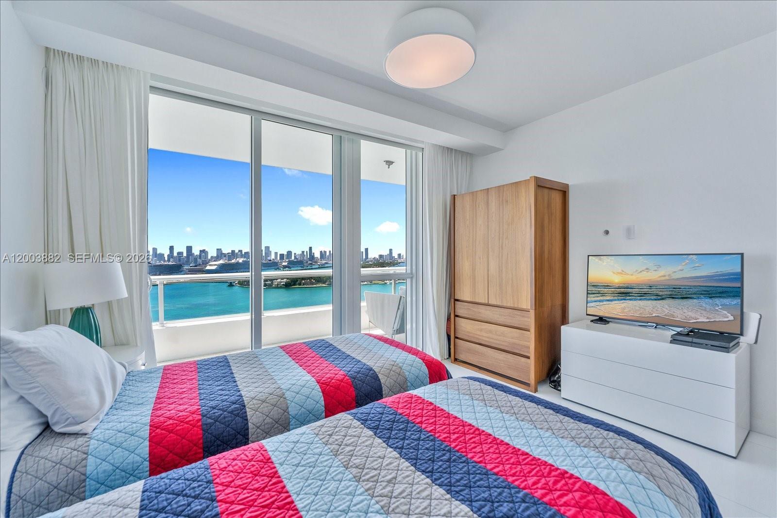 THE BENTLEY BAY CONDO - Residential