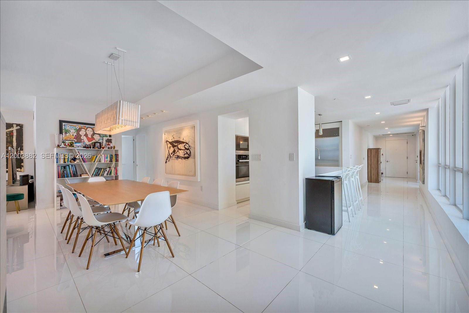 THE BENTLEY BAY CONDO - Residential