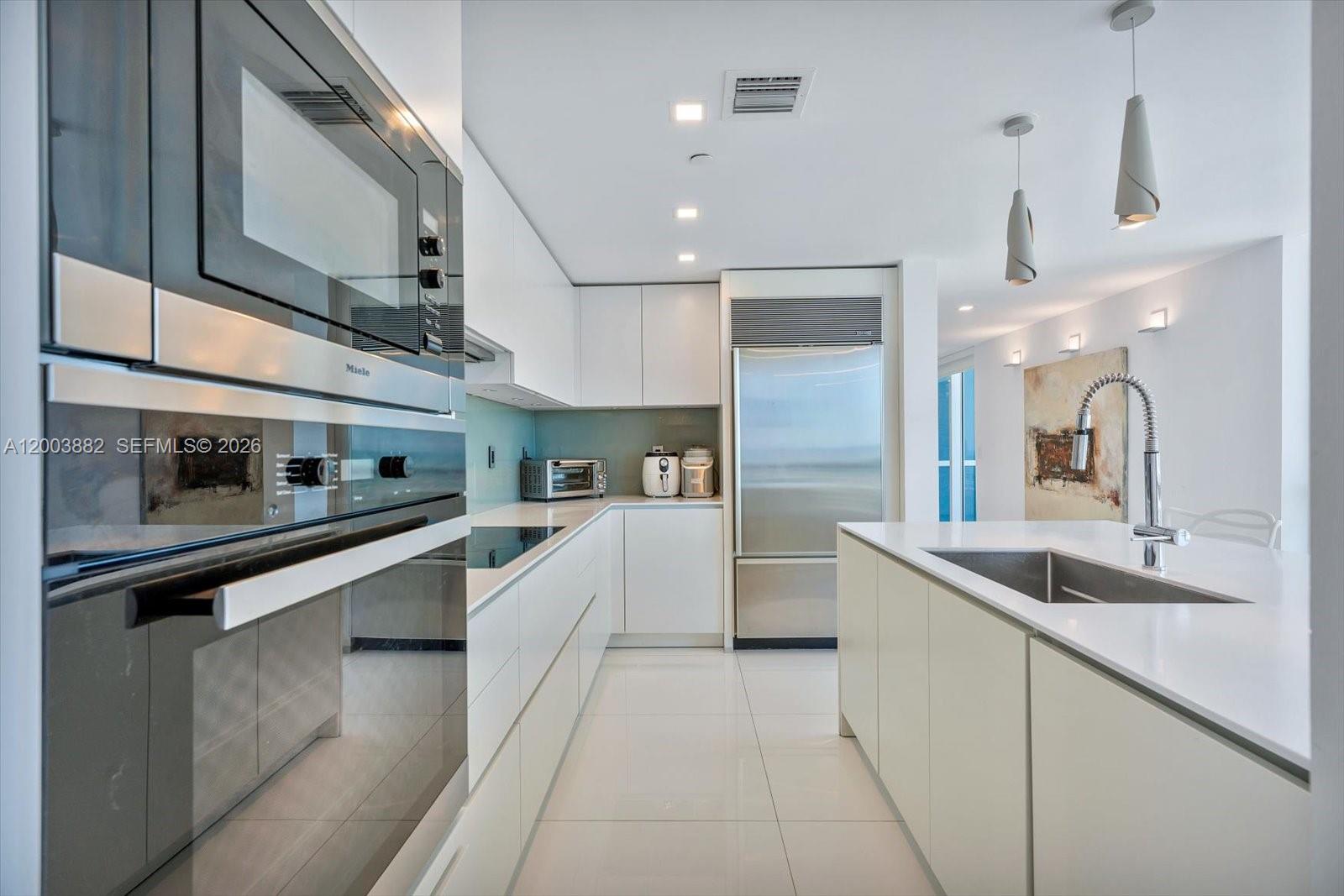 THE BENTLEY BAY CONDO - Residential