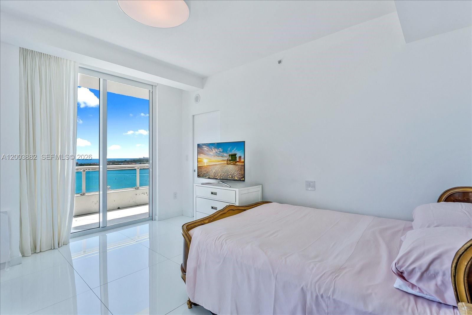 THE BENTLEY BAY CONDO - Residential