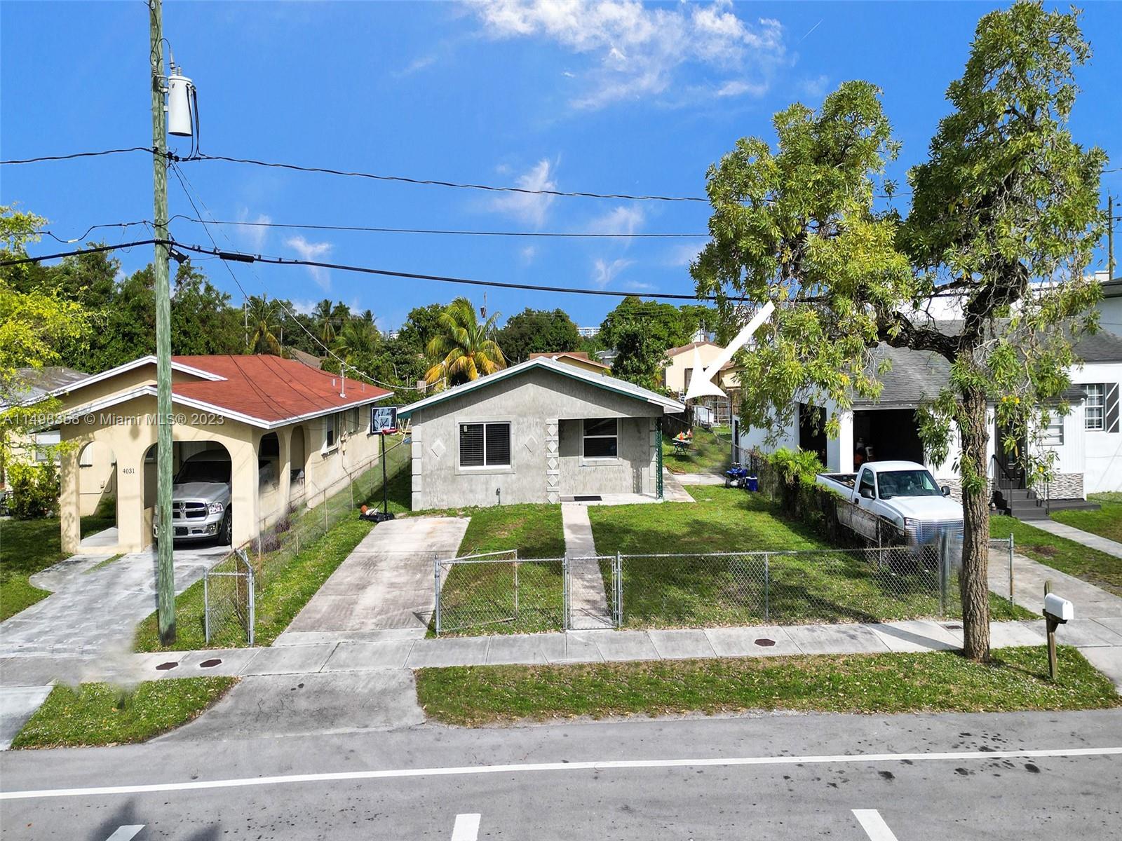 4021 Sw 25th St St, West Park, Broward County, Florida - 3 Bedrooms  2 Bathrooms - 