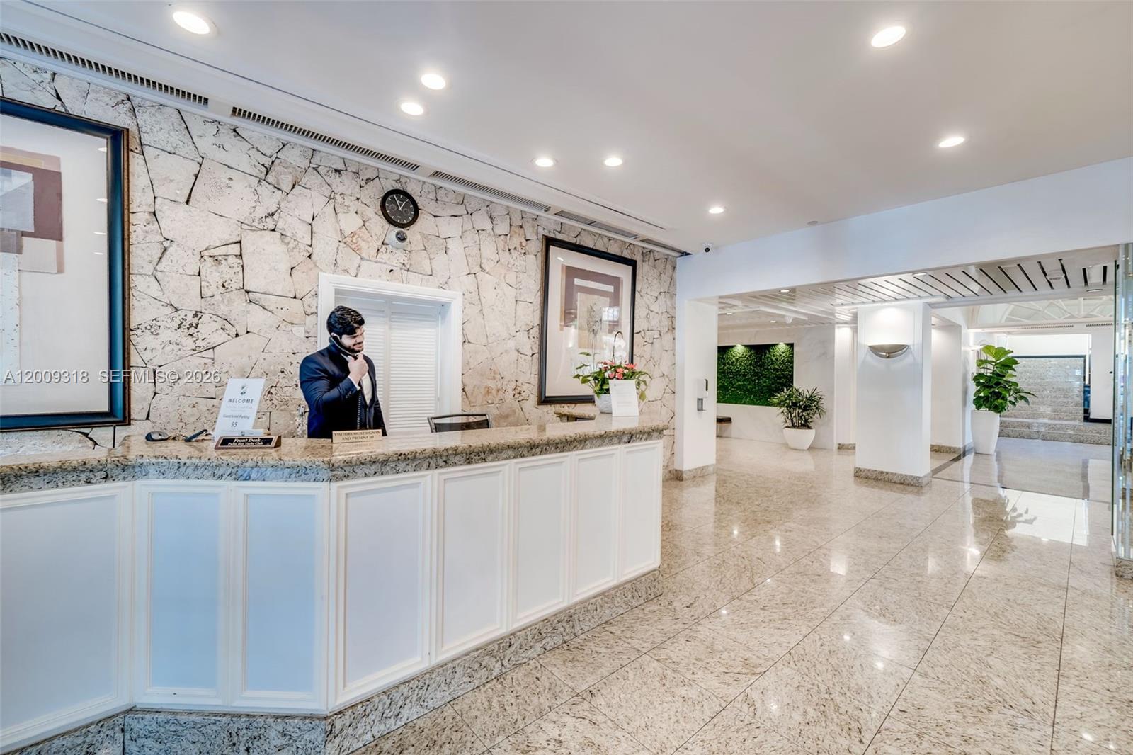 THE PALM BAY YACHT CLUB C - Residential