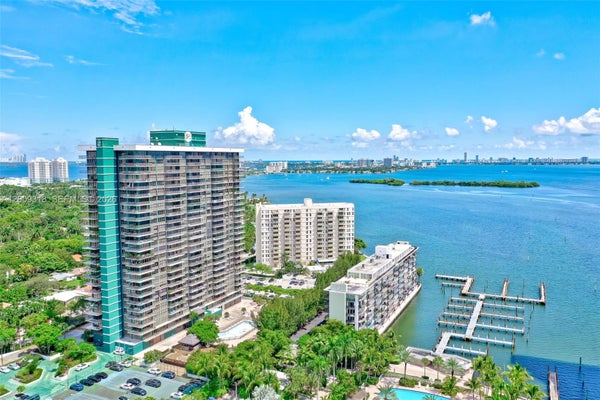 780 NE 69TH ST APT 808, MIAMI, FL 33138 - Image e5cae1ef313e470e2b6fc28cd76b5893/2508129316