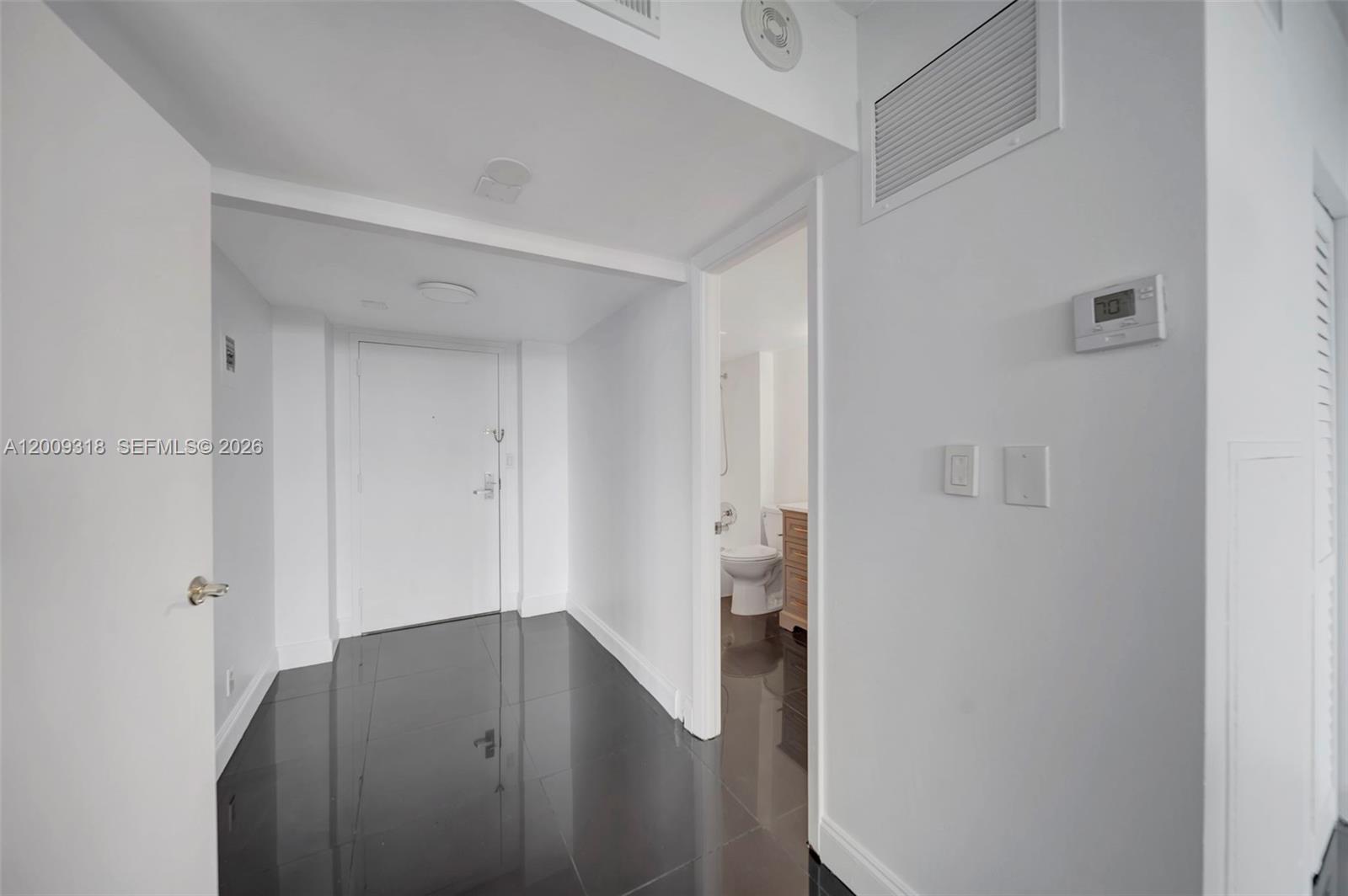 THE PALM BAY YACHT CLUB C - Residential