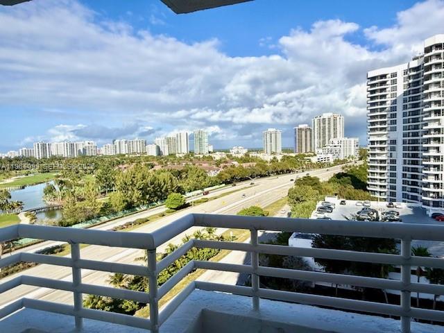 3300 NE 192nd St 1207