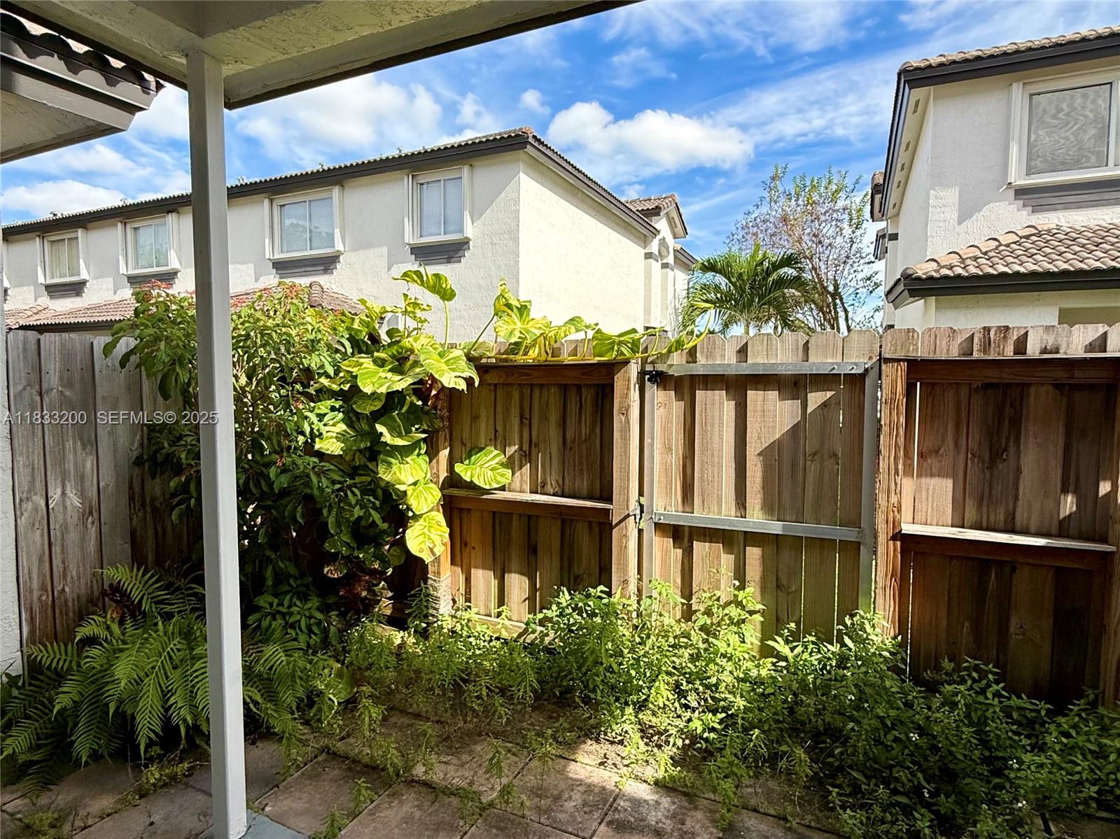 TOWNGATE CONDO SEVEN - Residential