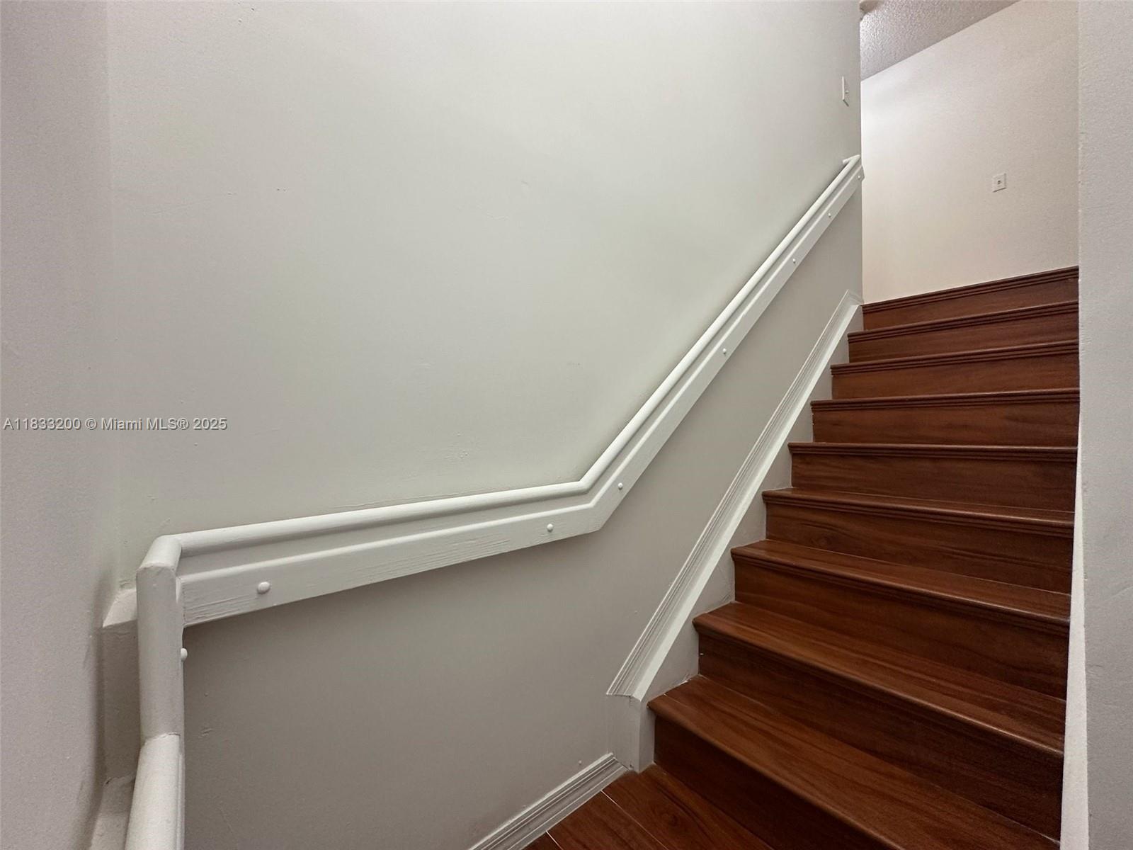 TOWNGATE CONDO SEVEN - Residential