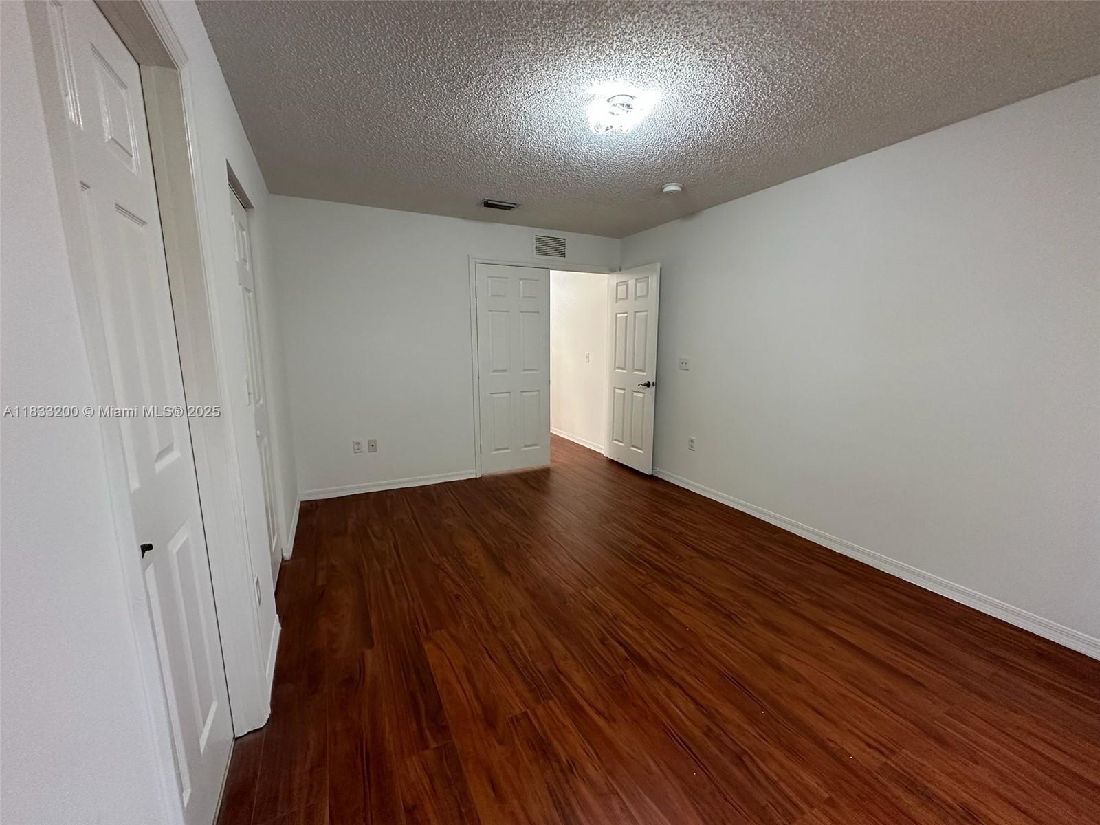 TOWNGATE CONDO SEVEN - Residential