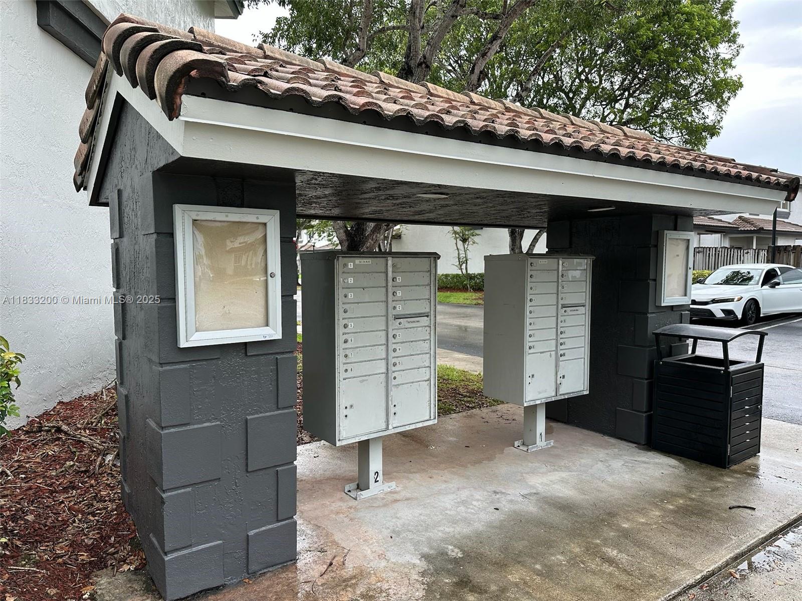 TOWNGATE CONDO SEVEN - Residential