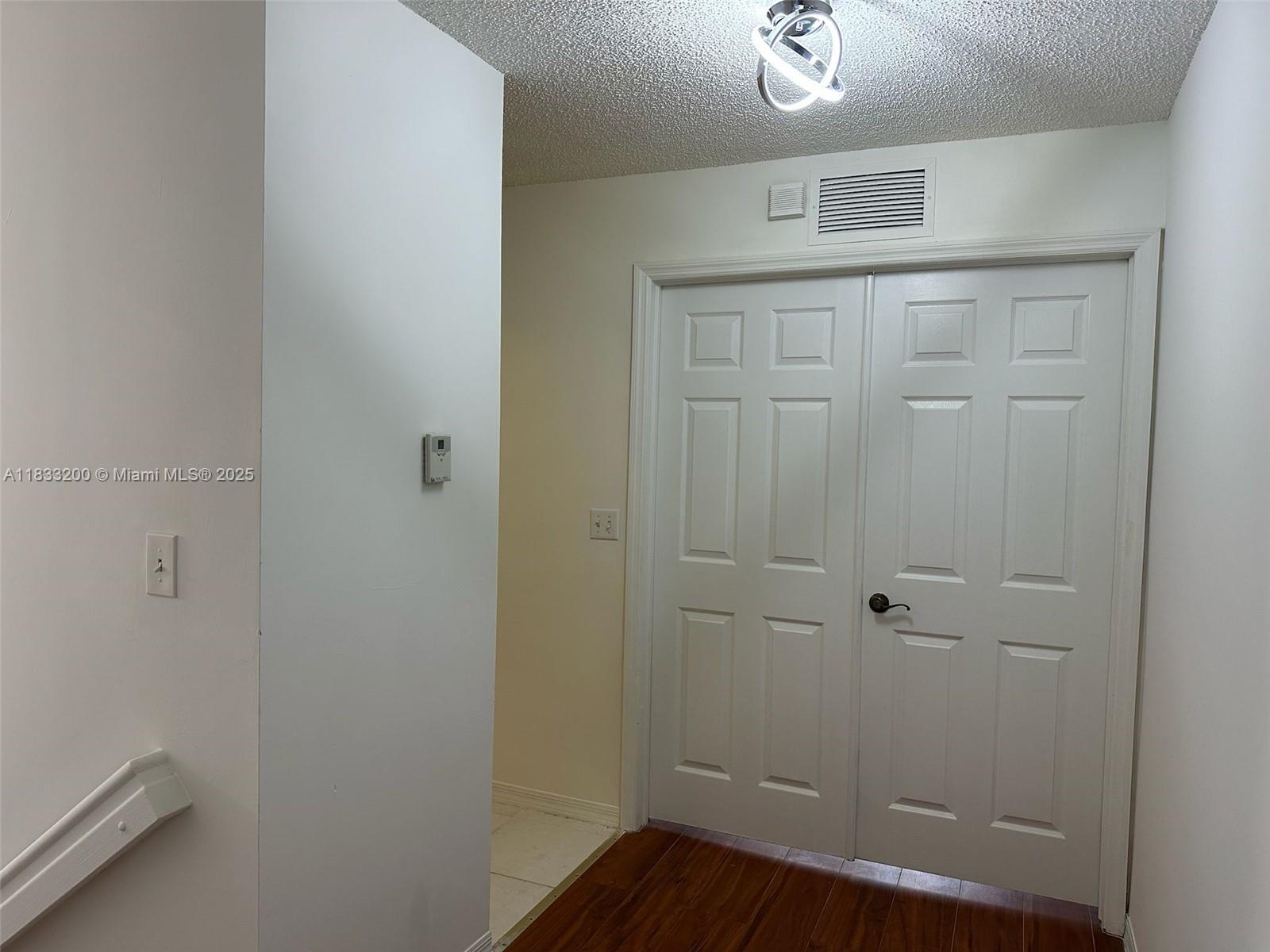 TOWNGATE CONDO SEVEN - Residential