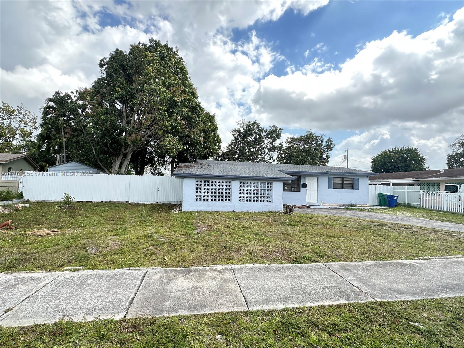 REALSITE ESTS SEC 2 - Residential