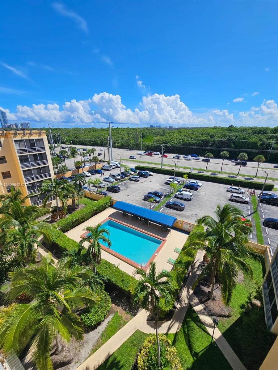 BAYSWATER COURT CONDO - Residential Lease