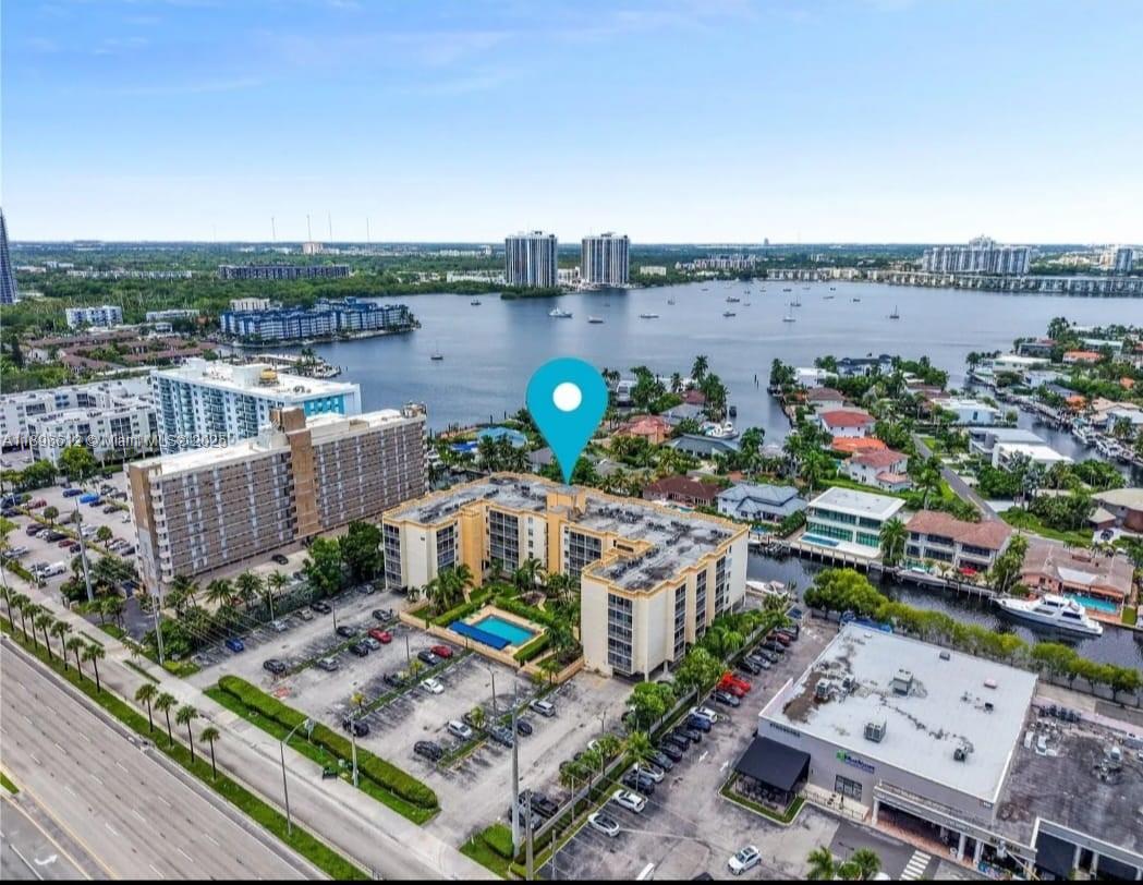 BAYSWATER COURT CONDO - Residential Lease