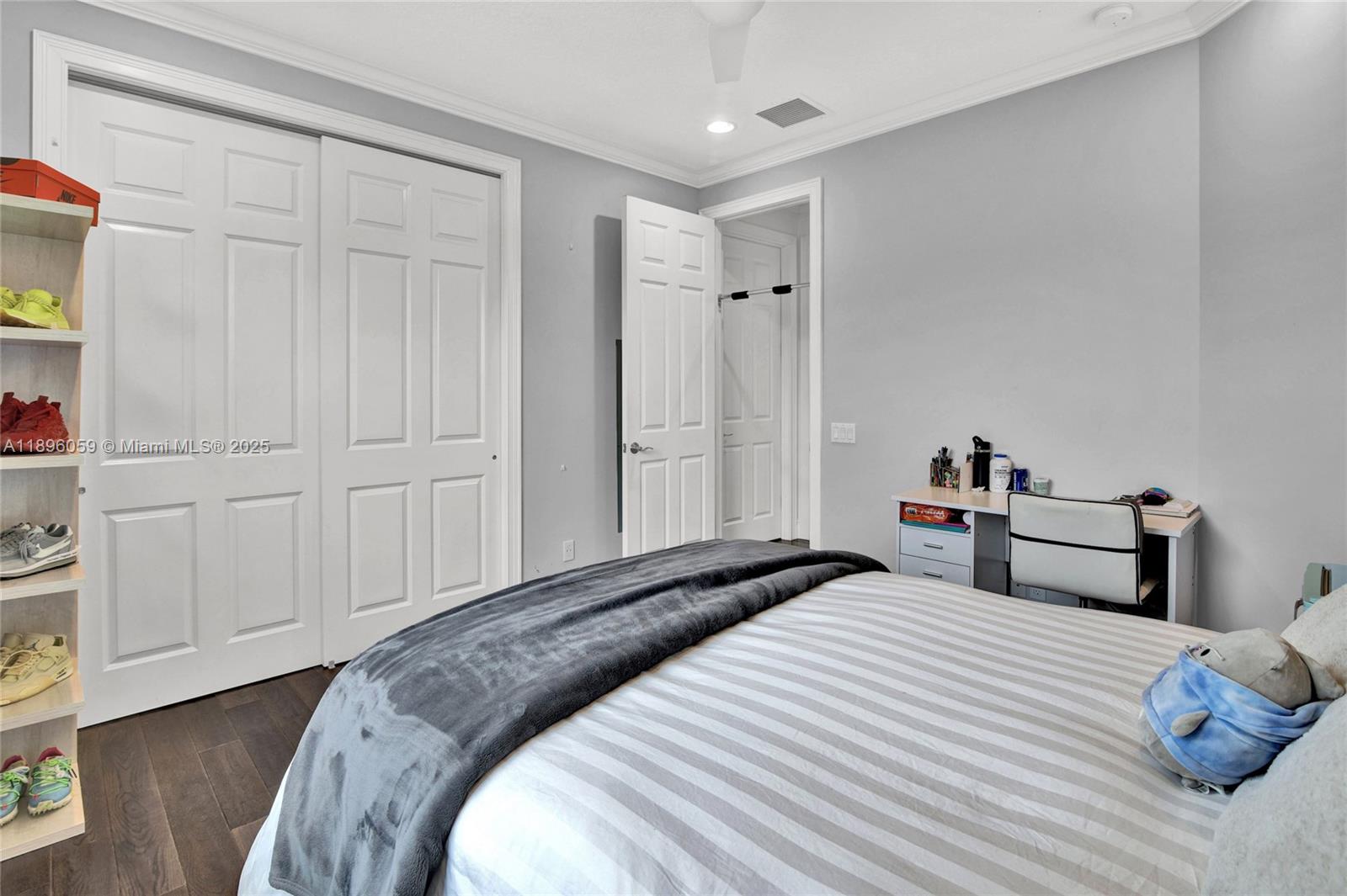 THE BRIDGES PL 8 - Residential Lease