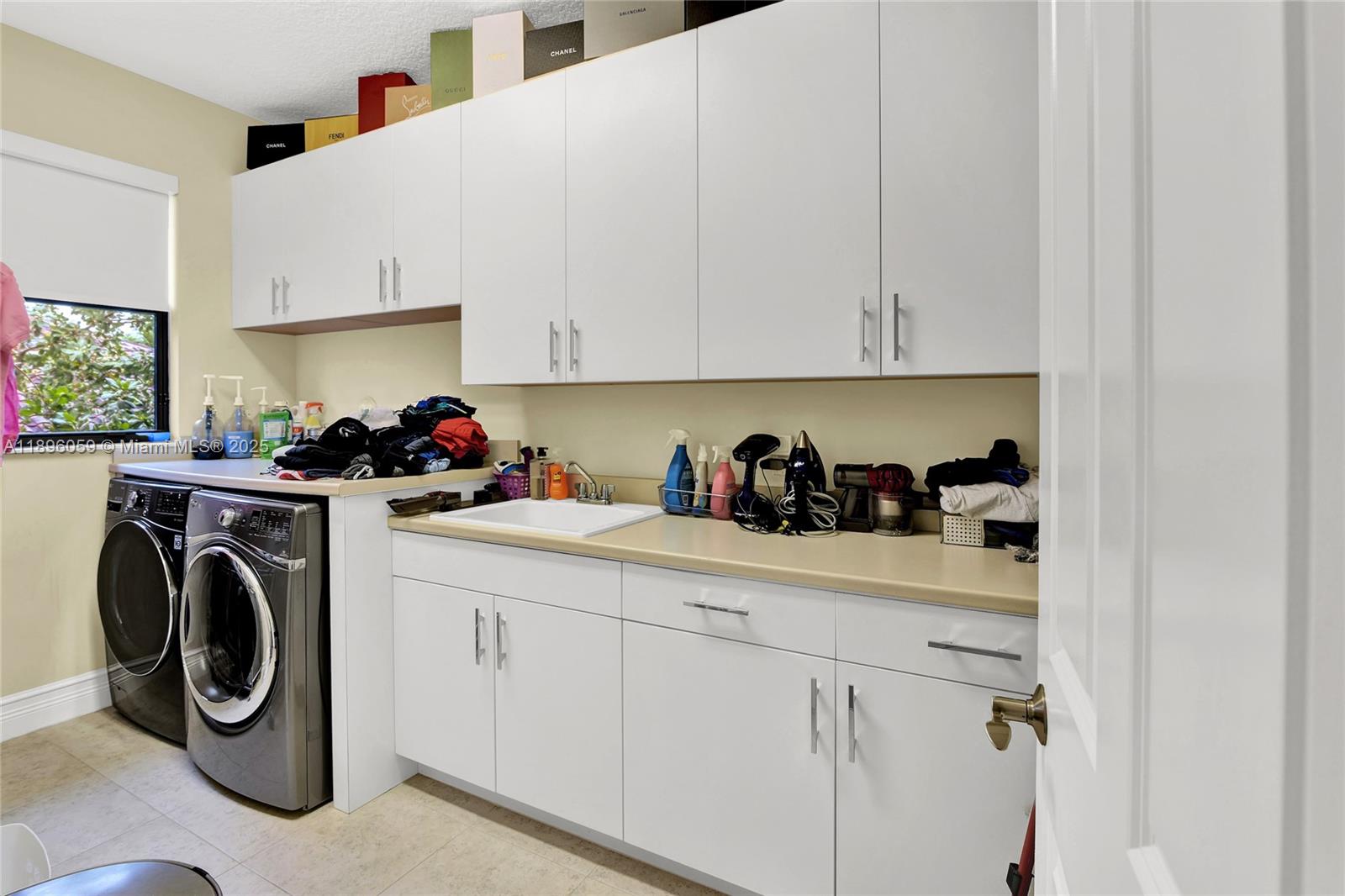 THE BRIDGES PL 8 - Residential Lease