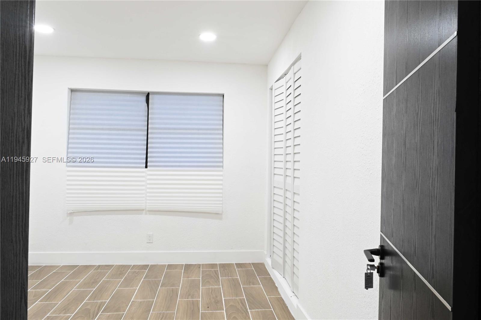 LAST CHANCE VILLAGE - Residential