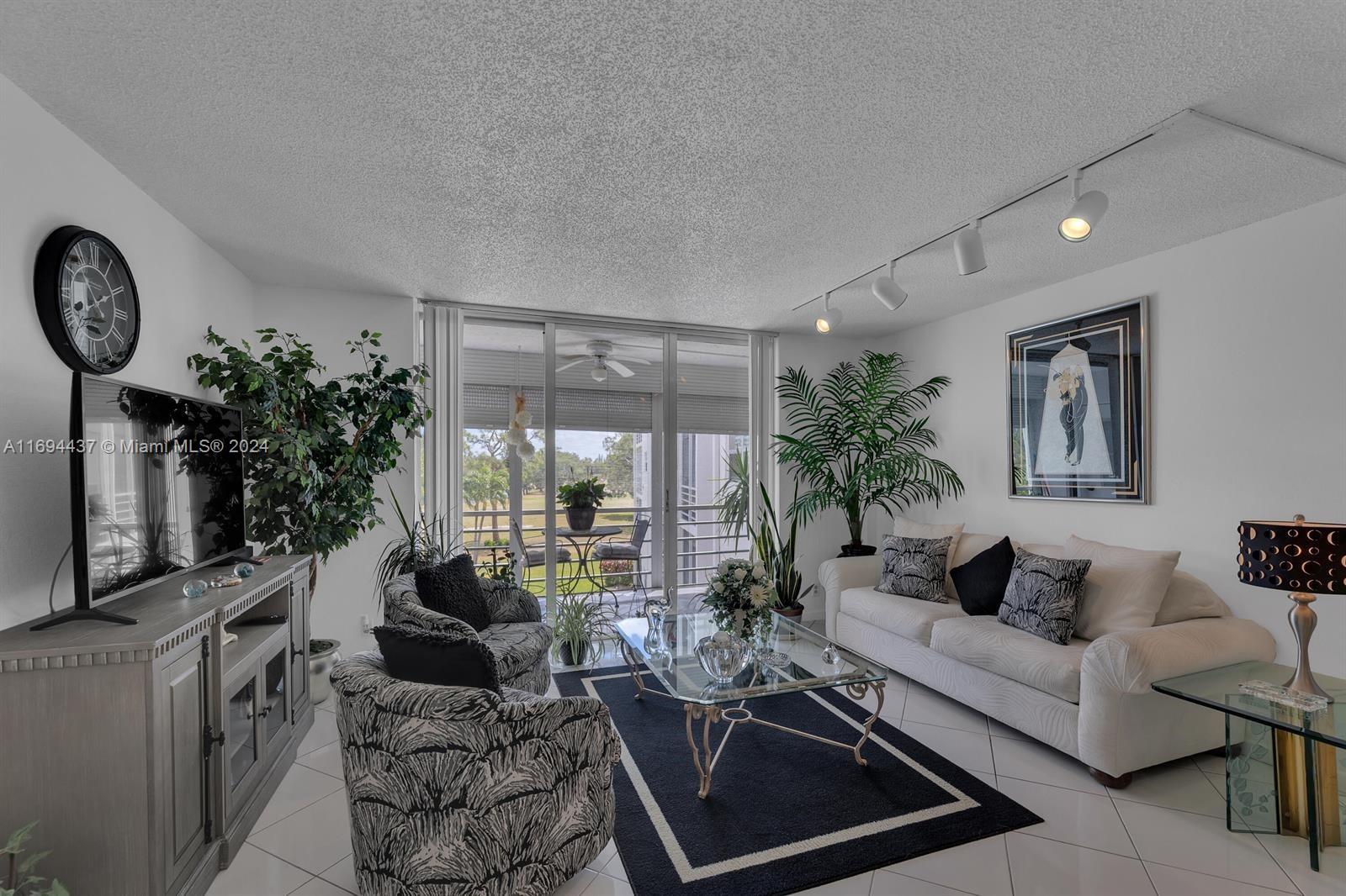 CARLISLE AT POINCIANA CON - Residential