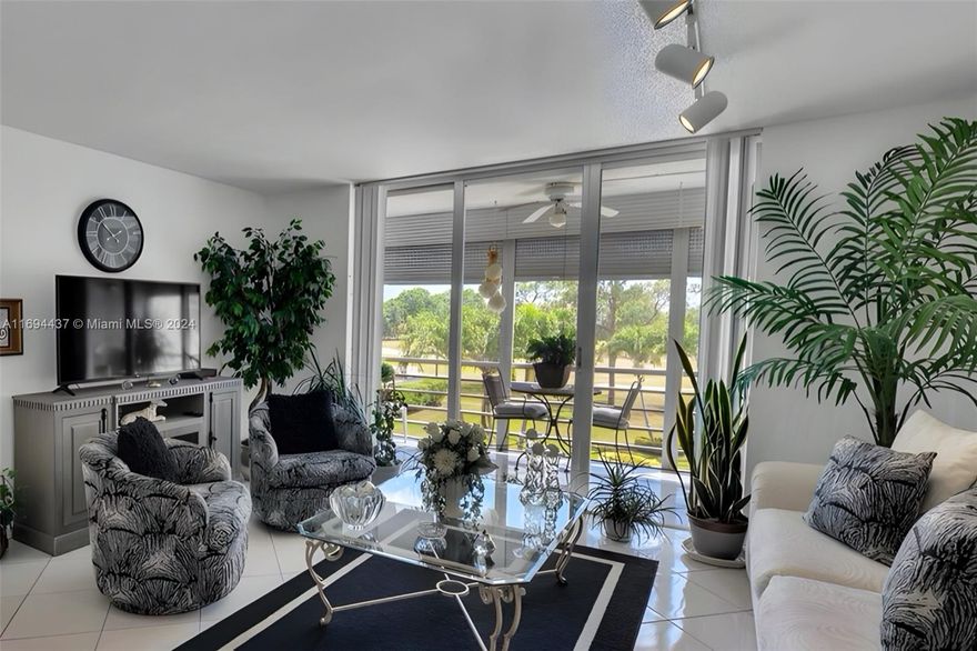 Bright and Beautiful Corner Condo with Golf Course Views!
This spacious and impeccably maintained unit offers stunning views of the golf course, pool, and gardens. Light and bright with an open feel, it features a large eat-in kitchen, elegant white tile throughout, and an east-facing patio to enjoy refreshing breezes. Conveniently located near the elevator with plenty of guest parking and 1 assigned spot. Available furnished for an effortless move-in. Fantastic location near Poinciana Golf Club and Restaurant—perfect for enjoying an active and social lifestyle. A rare and inviting find .