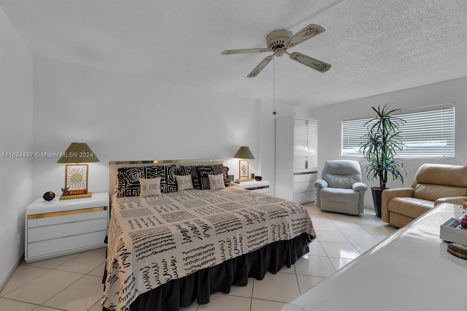CARLISLE AT POINCIANA CON - Residential