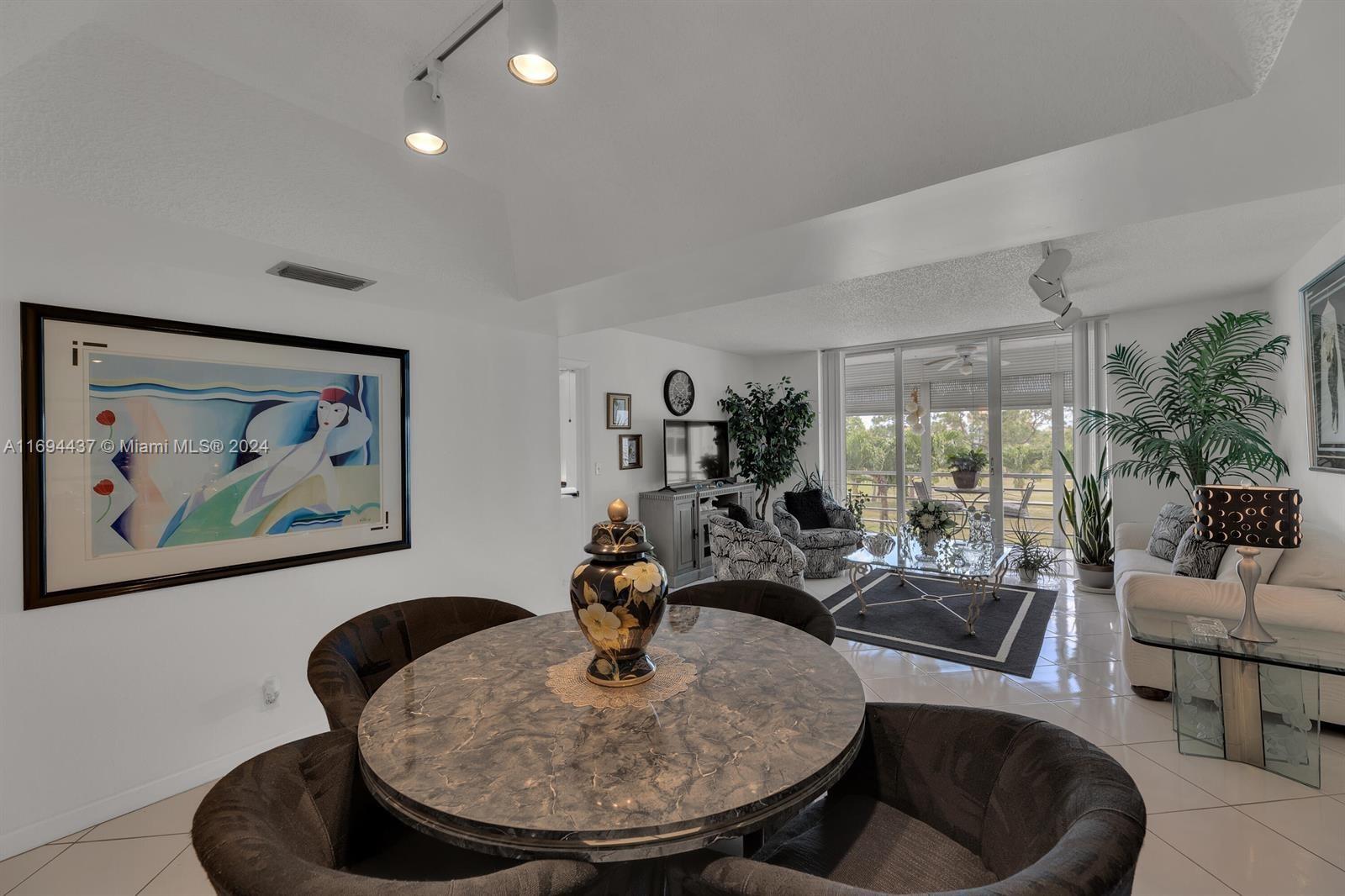 CARLISLE AT POINCIANA CON - Residential