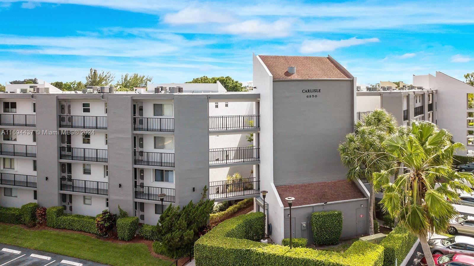 CARLISLE AT POINCIANA CON - Residential