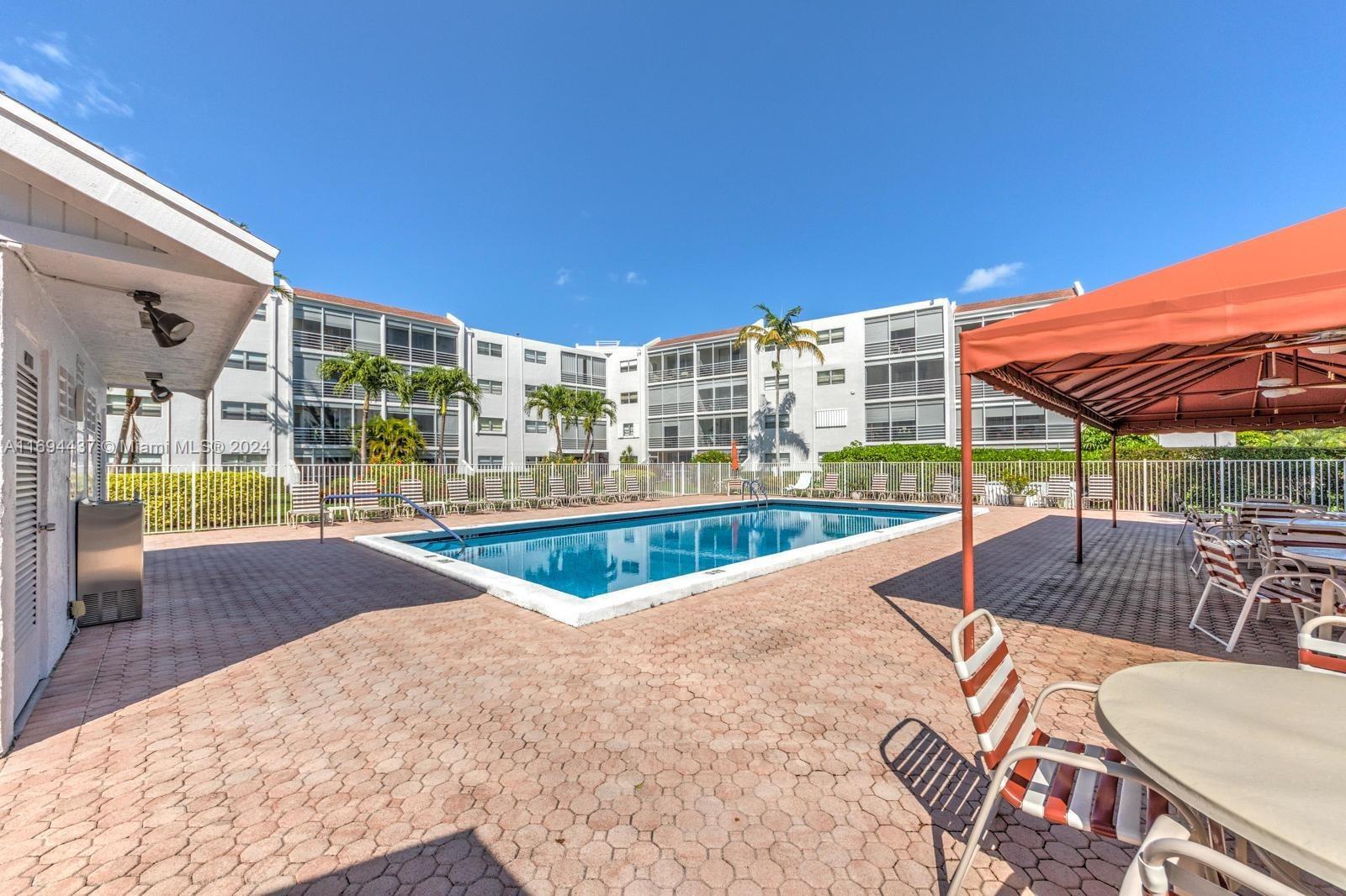 CARLISLE AT POINCIANA CON - Residential