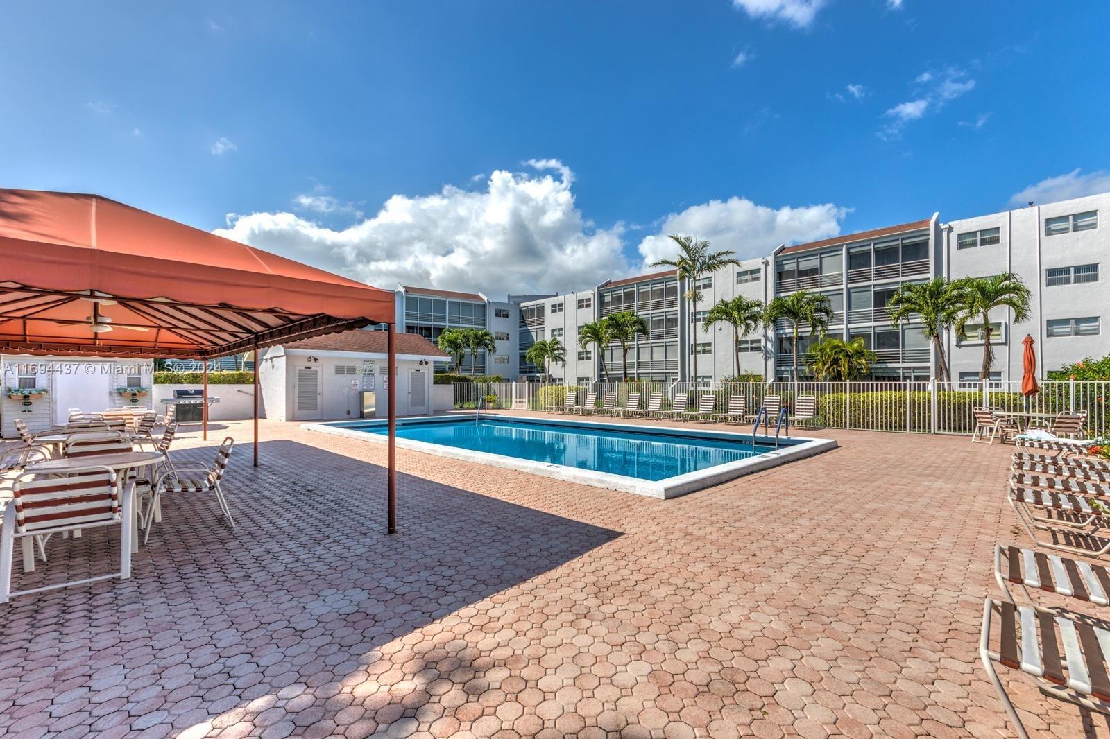CARLISLE AT POINCIANA CON - Residential
