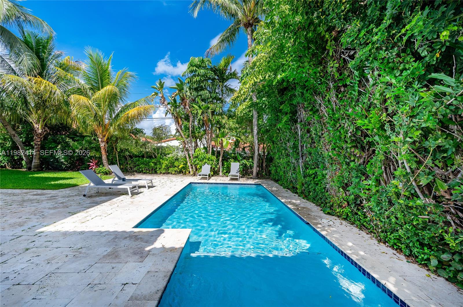 BISCAYNE KEY ESTATES - Residential Lease