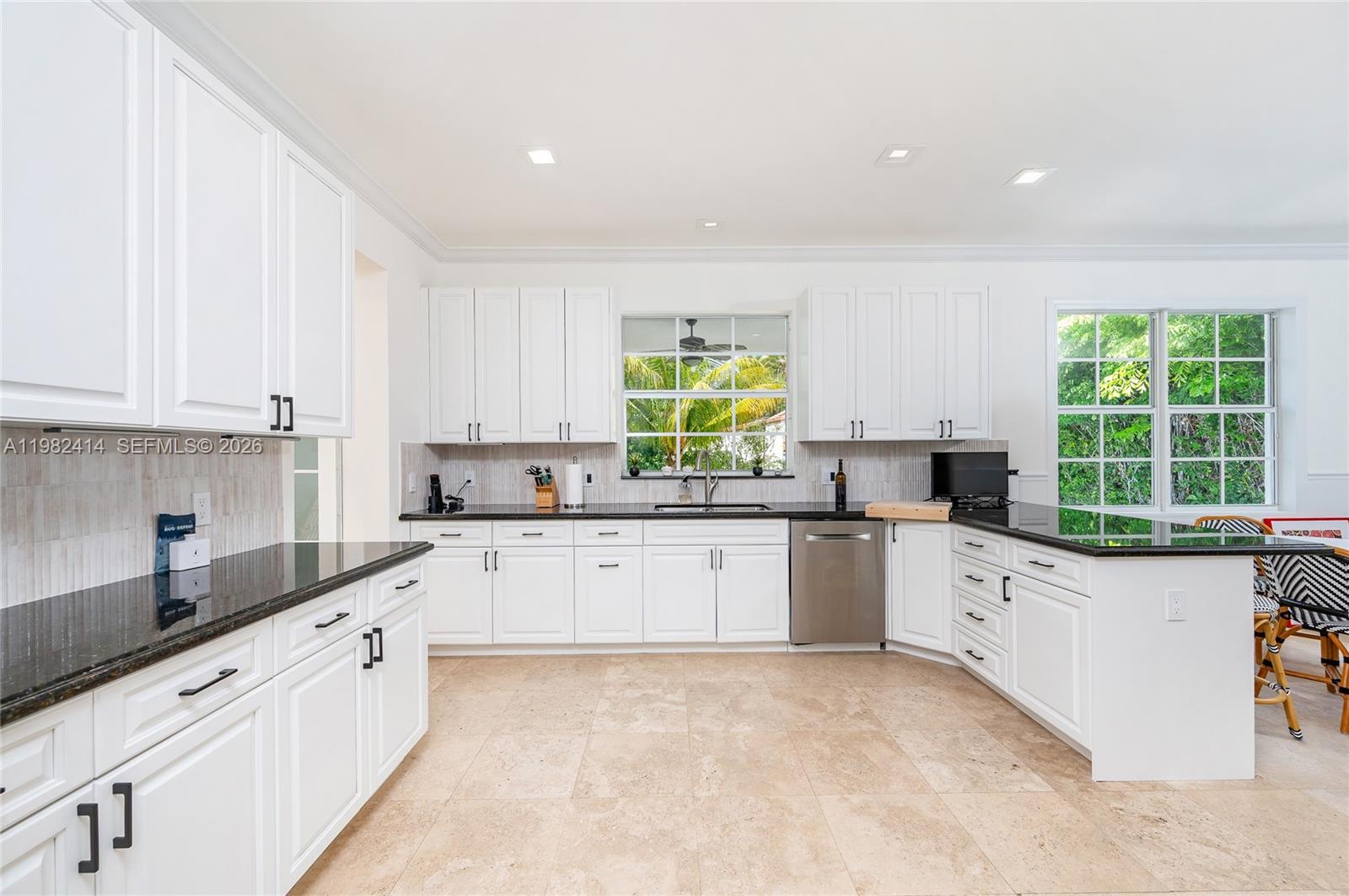 BISCAYNE KEY ESTATES - Residential Lease