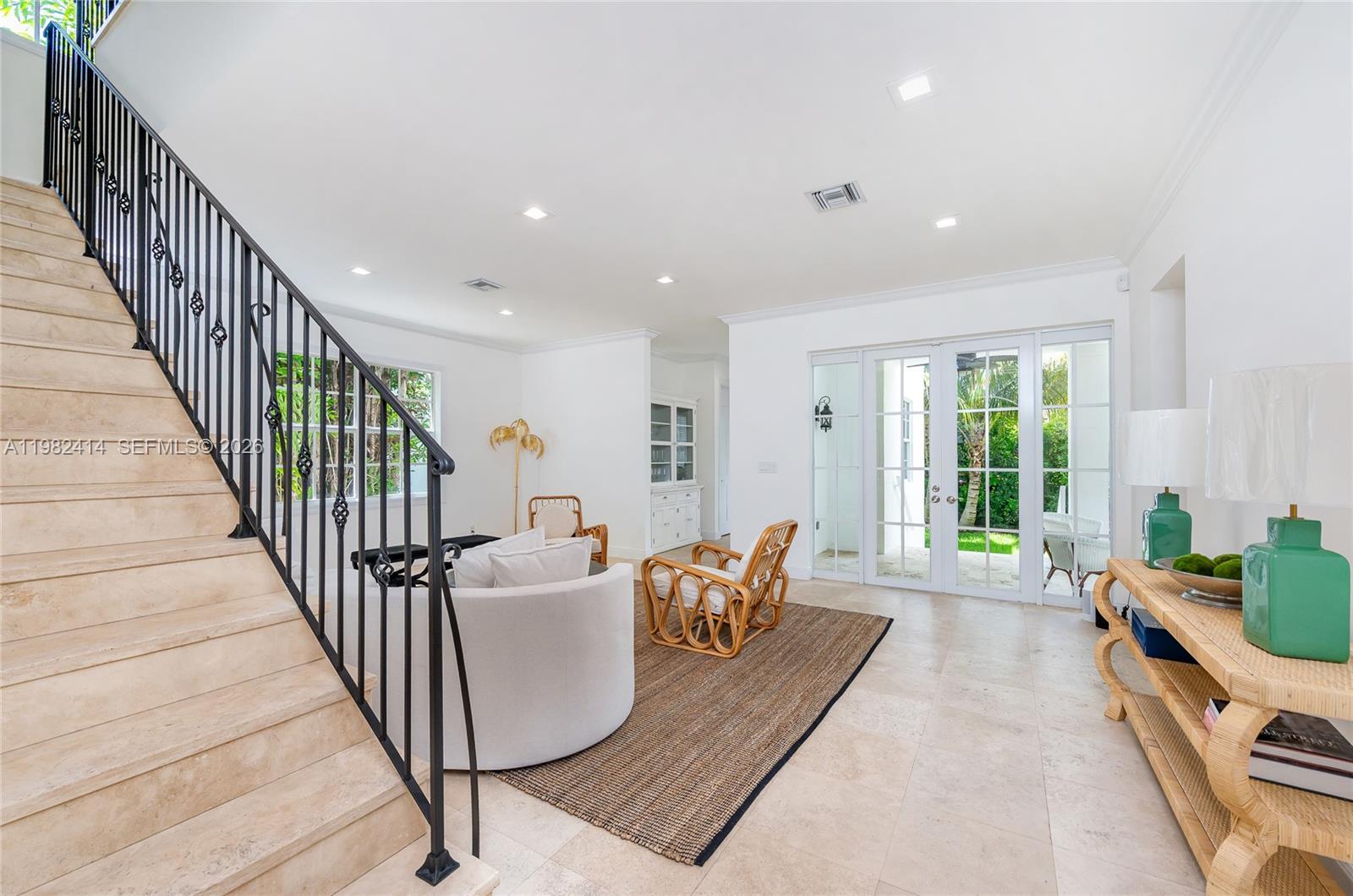 BISCAYNE KEY ESTATES - Residential Lease