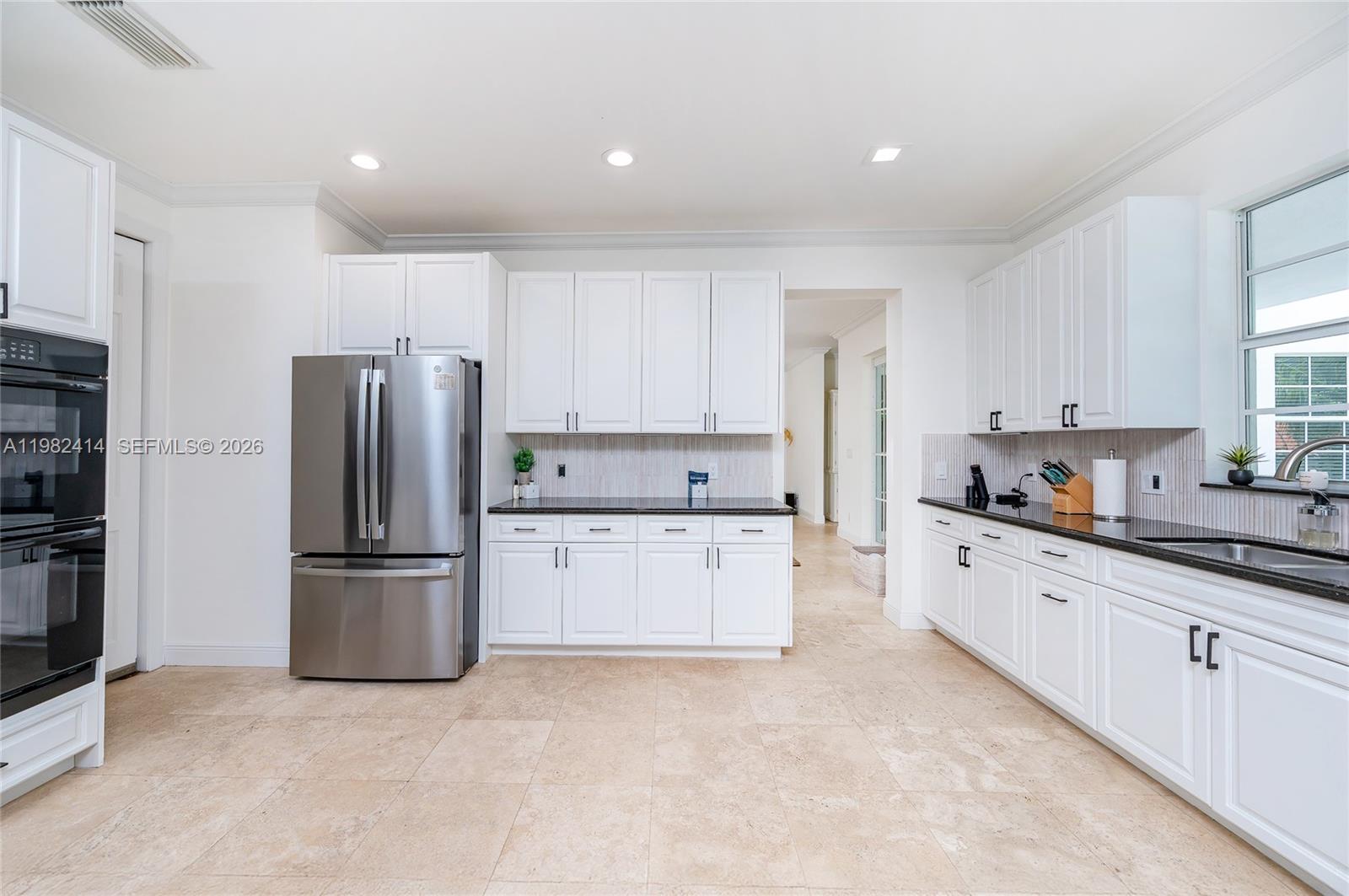 BISCAYNE KEY ESTATES - Residential Lease