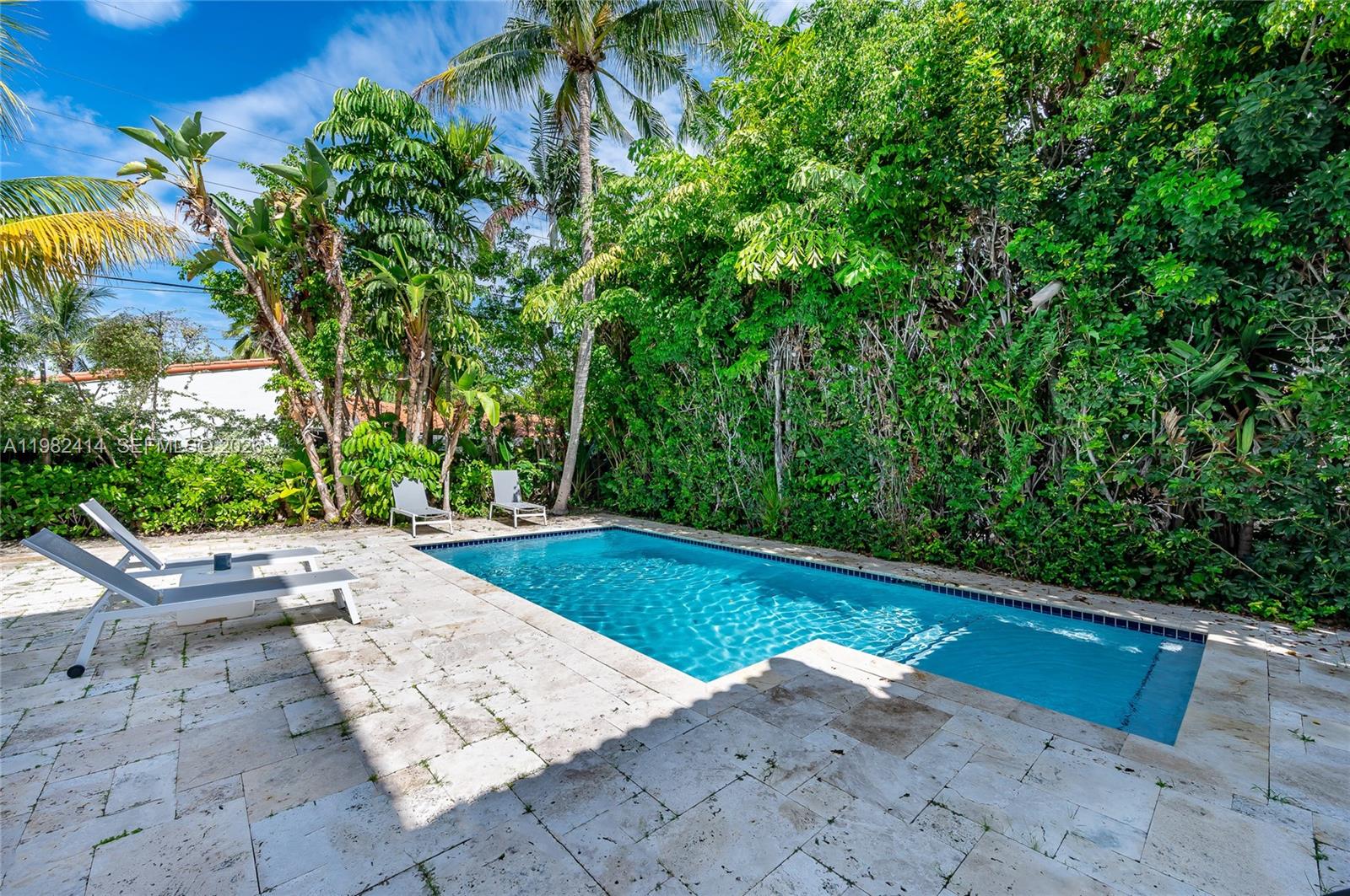 BISCAYNE KEY ESTATES - Residential Lease