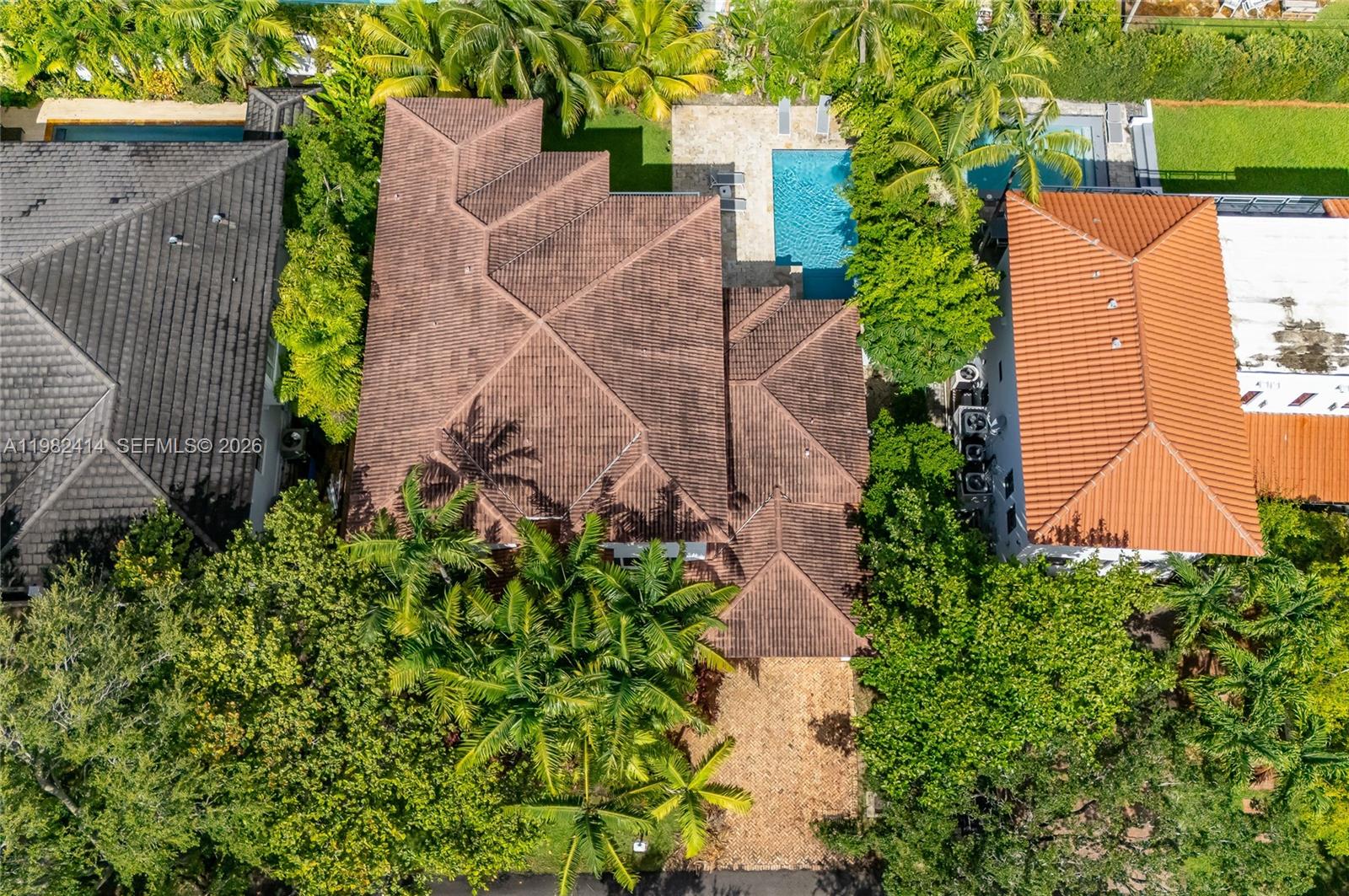 BISCAYNE KEY ESTATES - Residential Lease