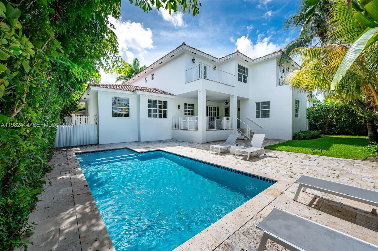 BISCAYNE KEY ESTATES - Residential Lease
