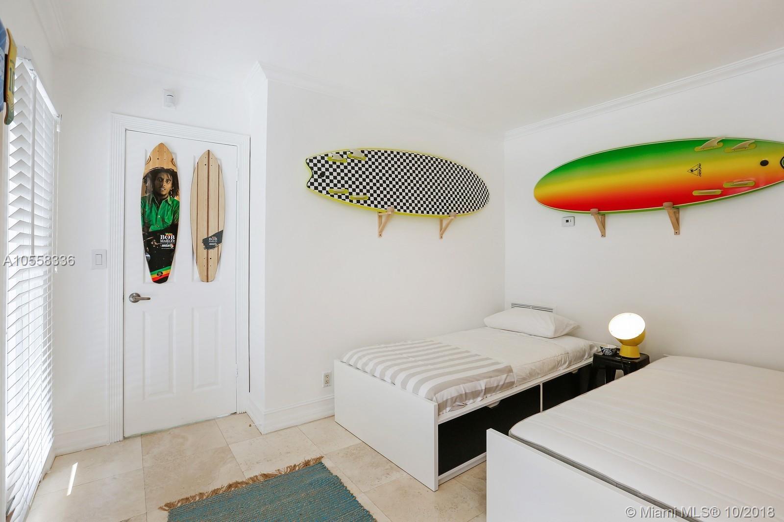 LAUDERDALE BEACH - Residential