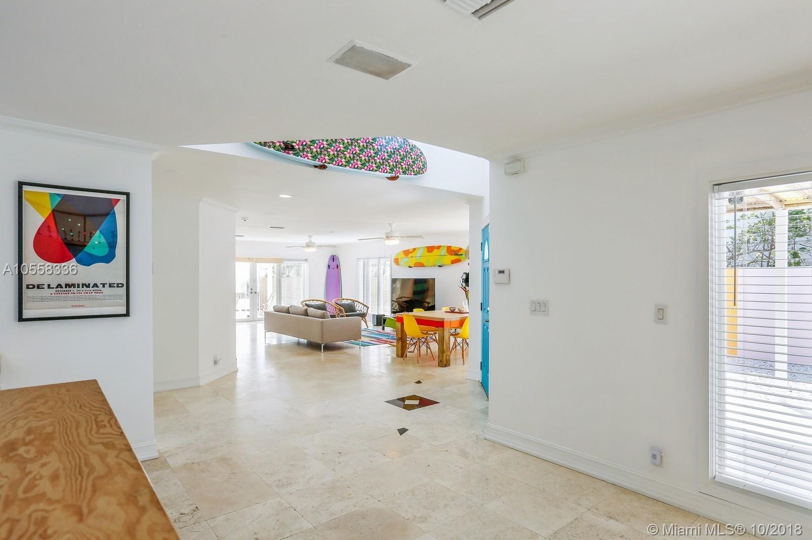 LAUDERDALE BEACH - Residential