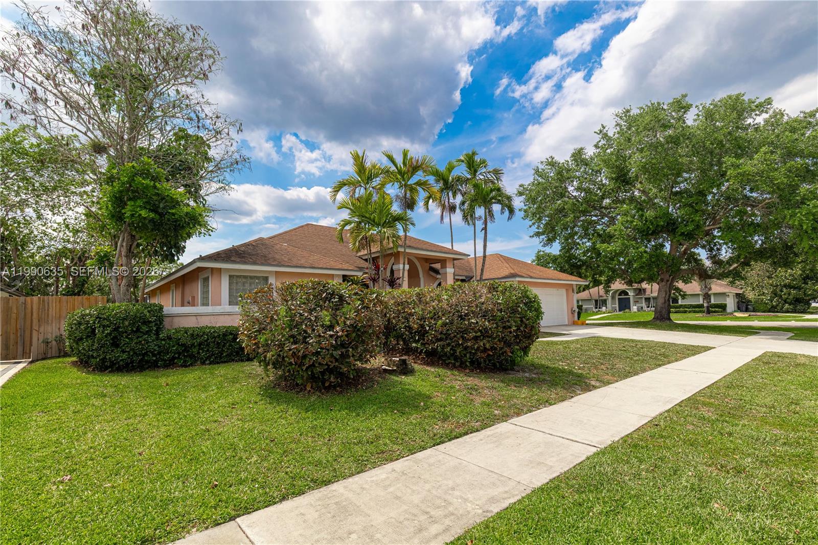 13646 Brightstone St