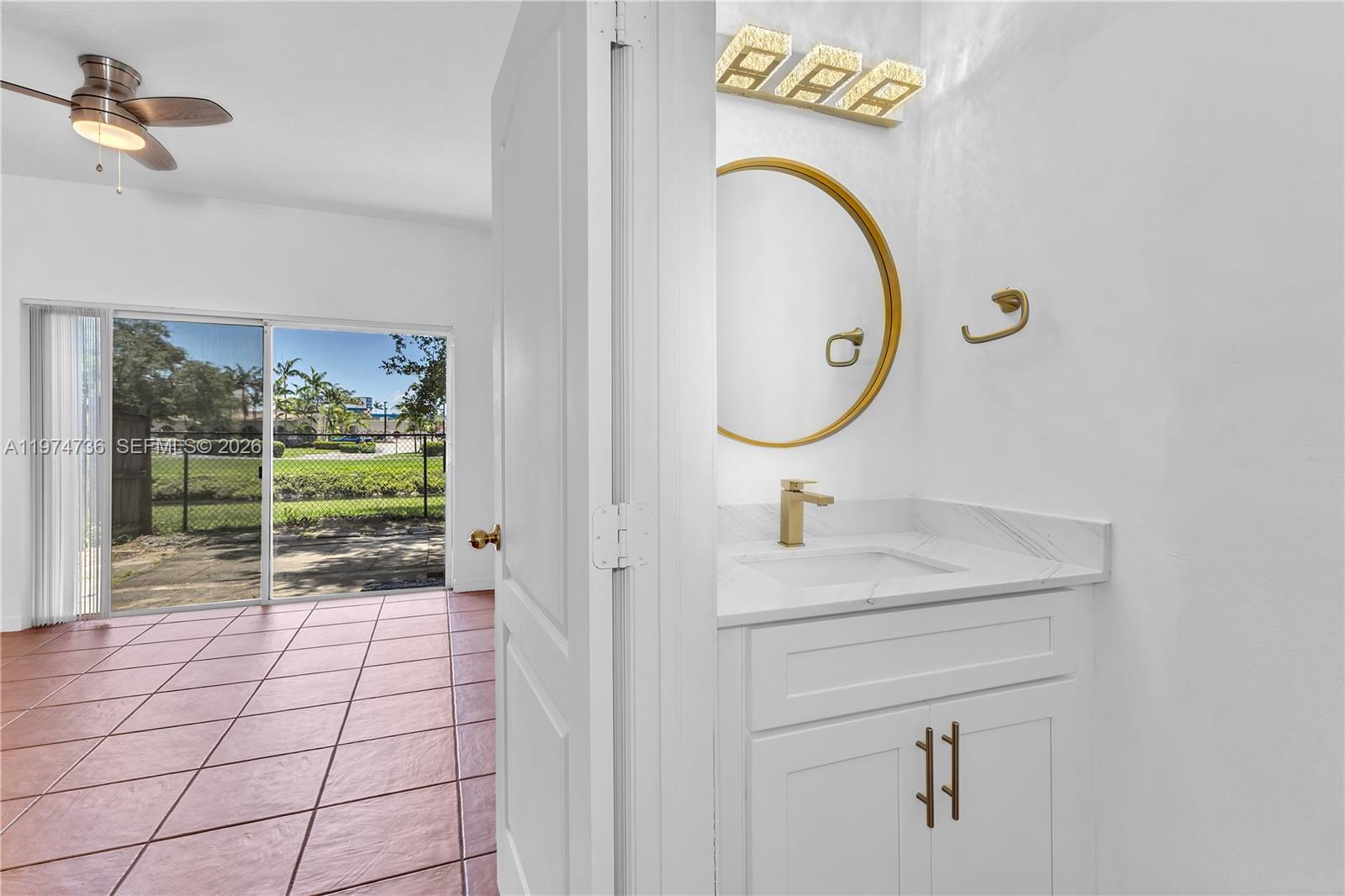 HAMPTON PLACE CONDO - Residential